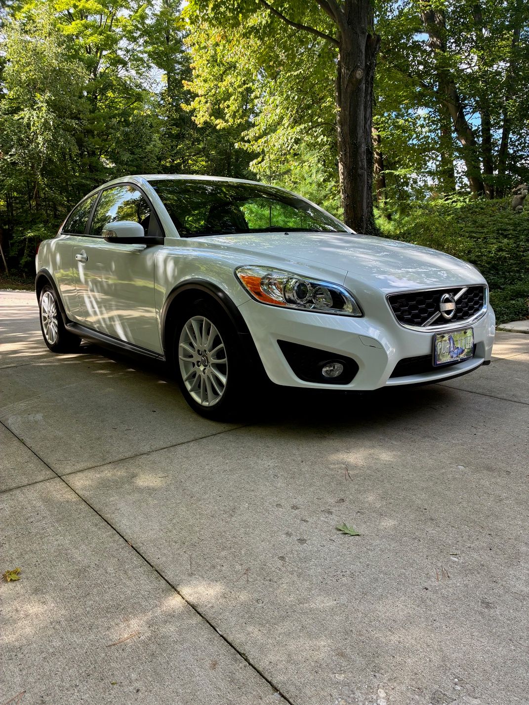 Used 2012 Volvo C30 T5 FWD image 2