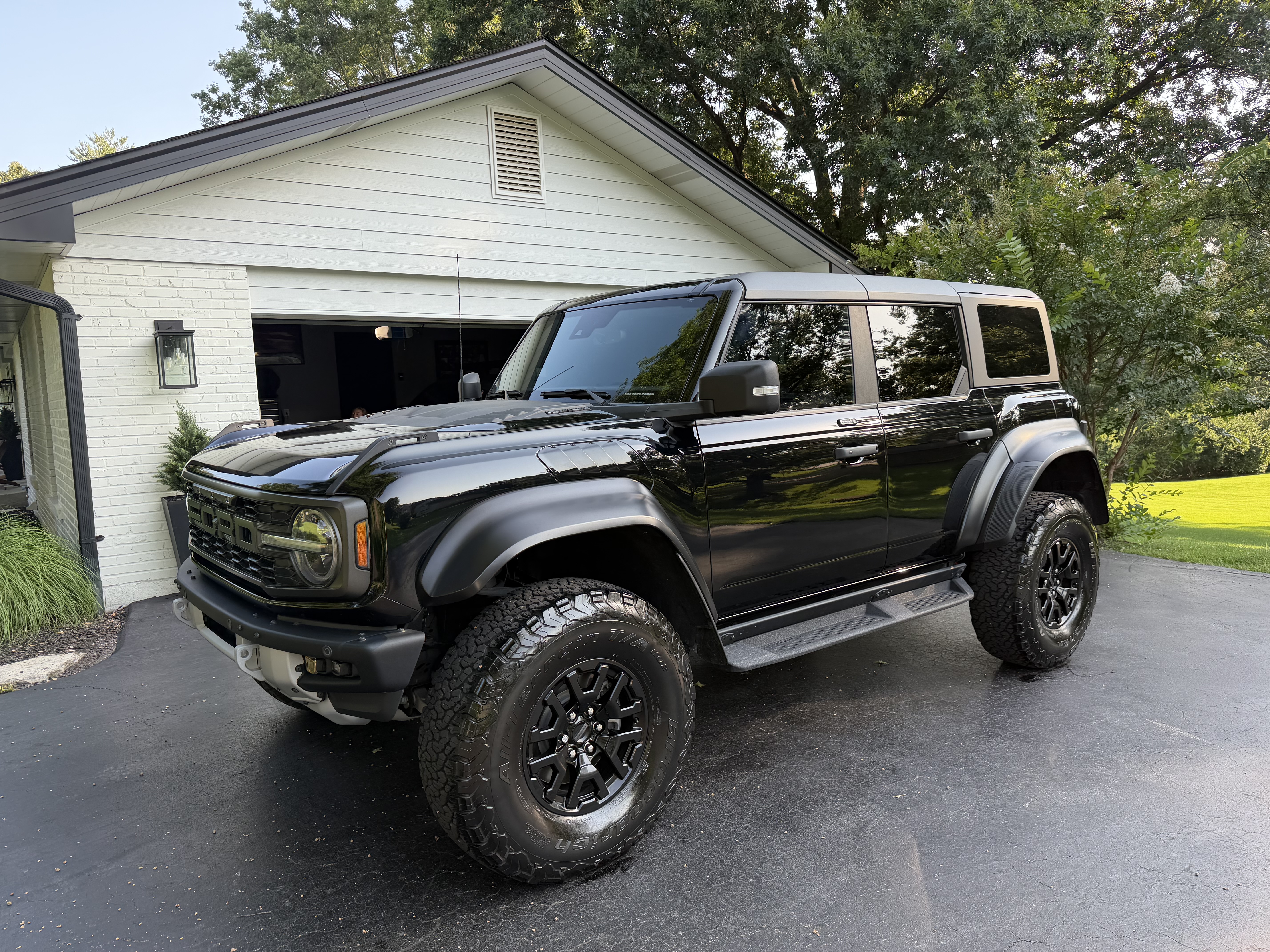 Used 2023 Ford Bronco Raptor AWD/4WD image 9