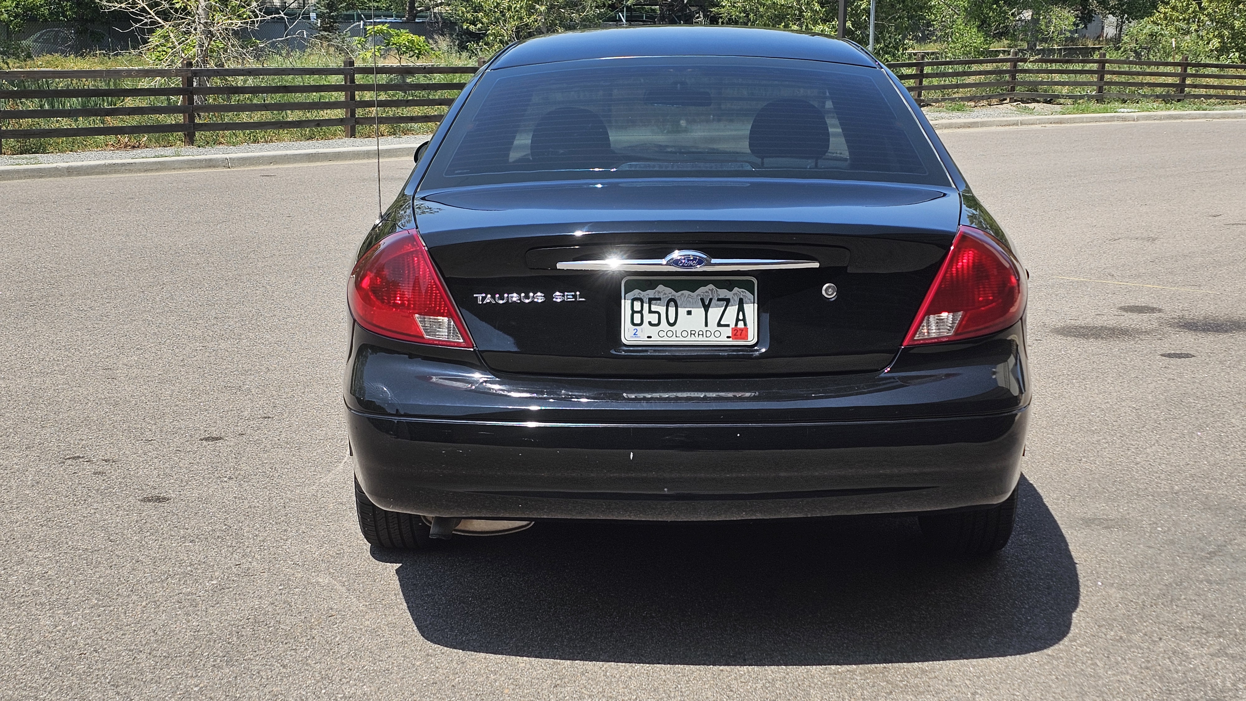 Used 2002 Ford Taurus SEL FWD image 9