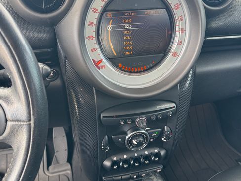 Used 2012 MINI Cooper Countryman image 11