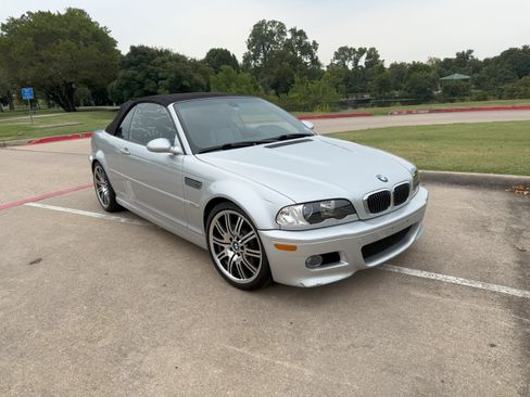 Used 2006 BMW M3 Convertible image 4
