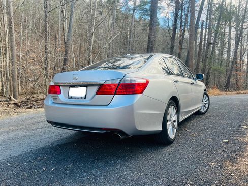 Used 2014 Honda Accord EX-L image 5