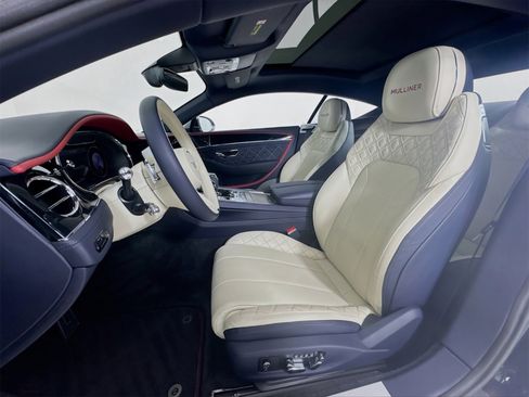 Used 2021 Bentley Continental GT V8 image 15