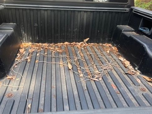 Used 2011 Toyota Tacoma PreRunner w/ SR5 Pkg #2 image 2