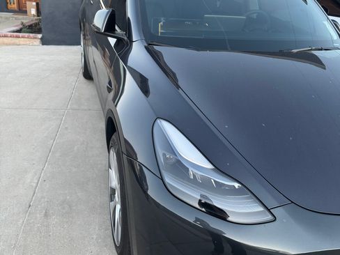 Used 2024 Tesla Model Y Long Range image 4