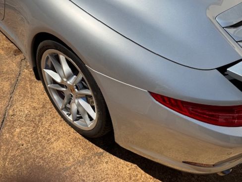 Used 2014 Porsche 911 Carrera S image 11