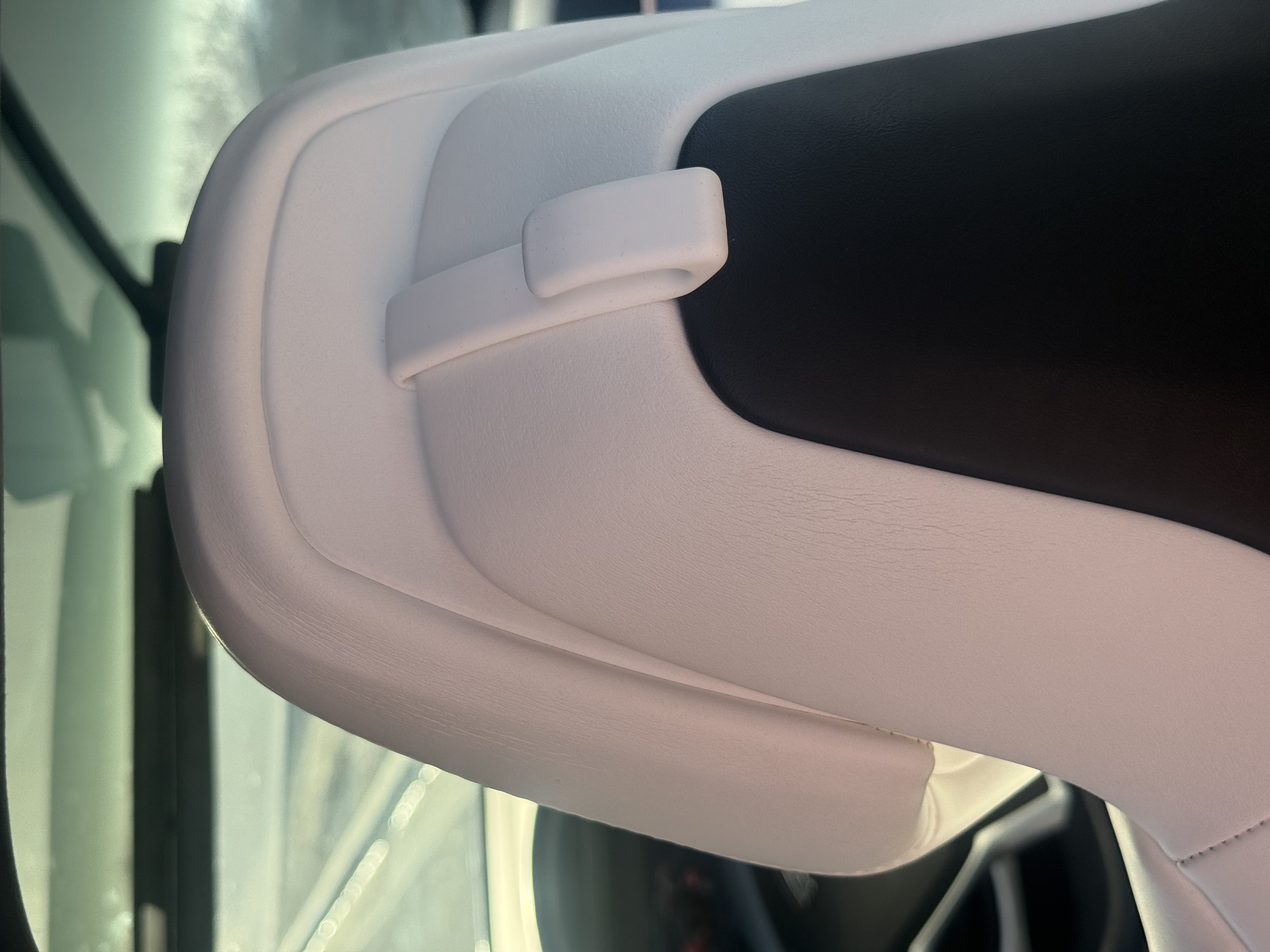 Used 2017 Tesla Model X 100D AWD/4WD image 11
