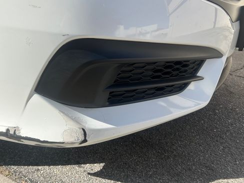 Used 2018 Honda Civic LX image 10