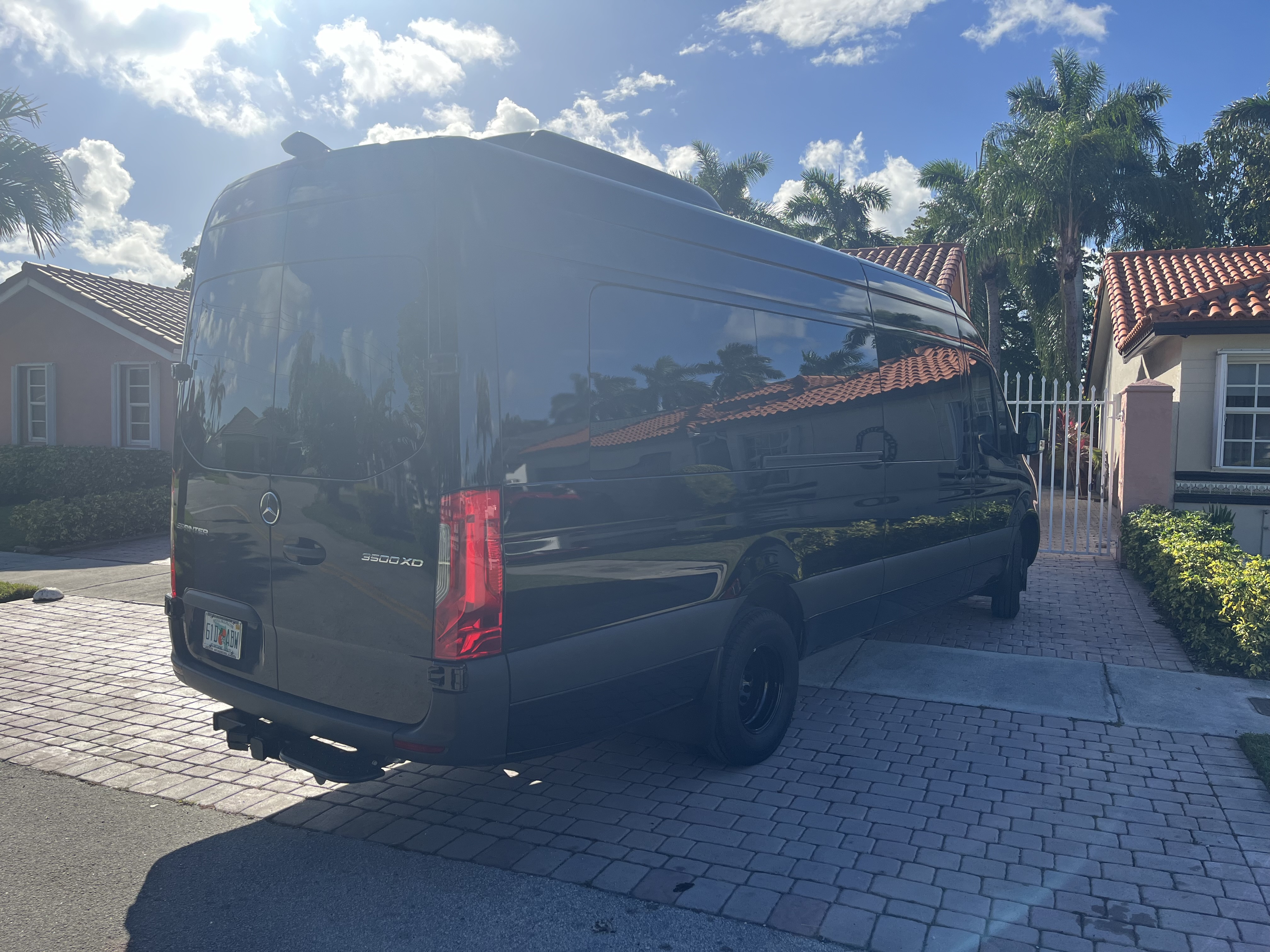 Used 2022 Mercedes-Benz Sprinter 3500 image 22