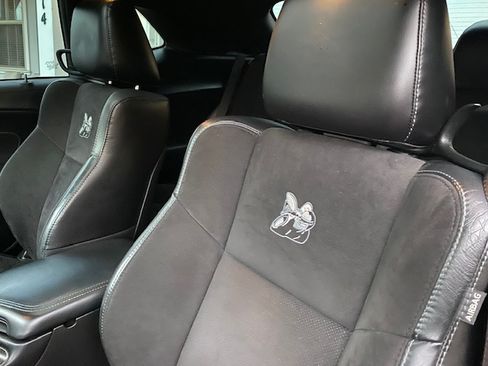 Used 2022 Dodge Challenger R/T Scat Pack image 9