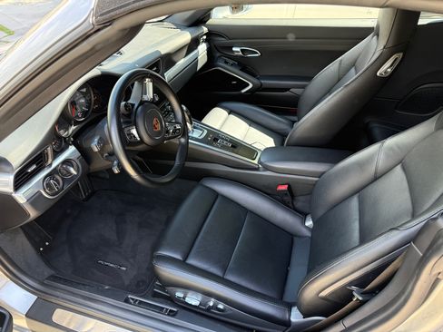 Used 2018 Porsche 911 Carrera S image 20