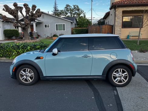 Used 2013 MINI Cooper Hardtop image 6