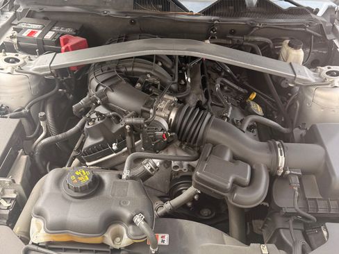 Used 2012 Ford Mustang Convertible RWD image 16