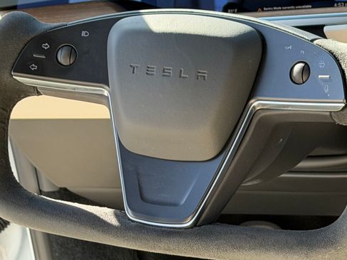 Used 2021 Tesla Model S Plaid AWD/4WD image 16