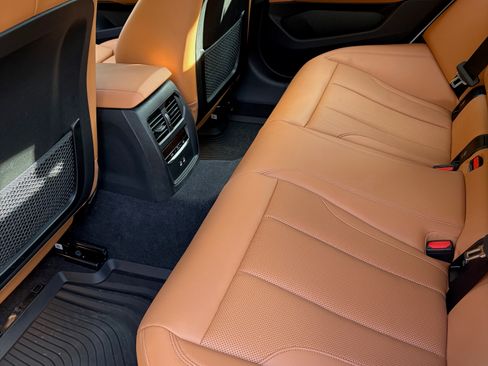 Used 2022 BMW 430i Gran Coupe w/ M Sport Package RWD image 15