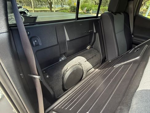 Used 2021 Toyota Tacoma TRD Off-Road w/ Technology Package image 19