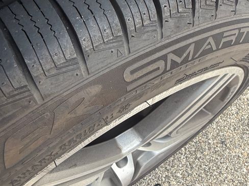 Used 2014 Mercedes-Benz ML 63 AMG 4MATIC image 14