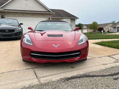 Used 2014 Chevrolet Corvette Stingray Convertible w/ 3LT Preferred Equipment Group RWD image 2