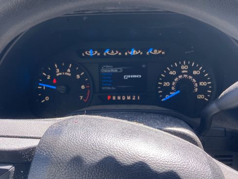 Used 2015 Ford F150 XL w/ Equipment Group 101A Mid image 8