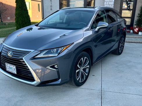 Used 2017 Lexus RX 350 F Sport image 2