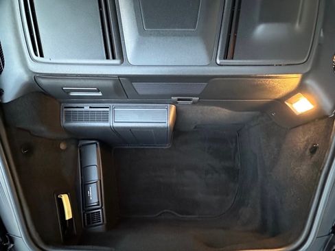 Used 2008 Porsche 911 Turbo image 31