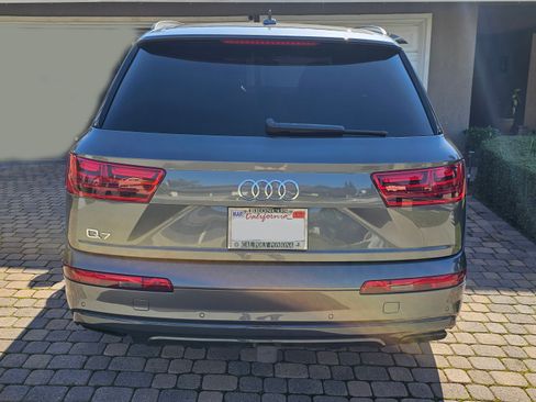 Used 2019 Audi Q7 3.0T Prestige w/ Prestige Package image 5