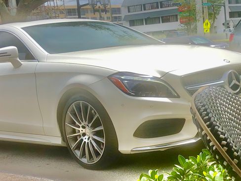 Used 2016 Mercedes-Benz CLS 550 image 10