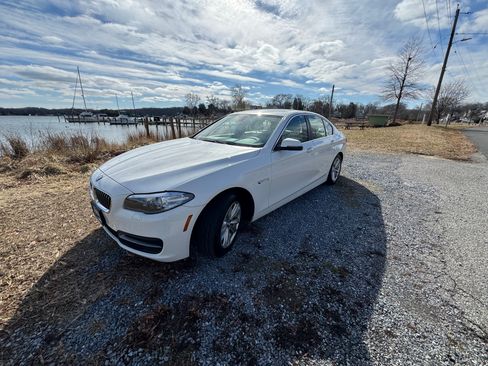 Used 2014 BMW 528i xDrive Sedan image 8