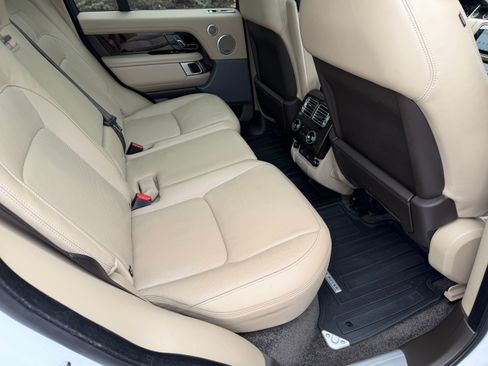 Used 2021 Land Rover Range Rover P525 Westminster Edition image 21
