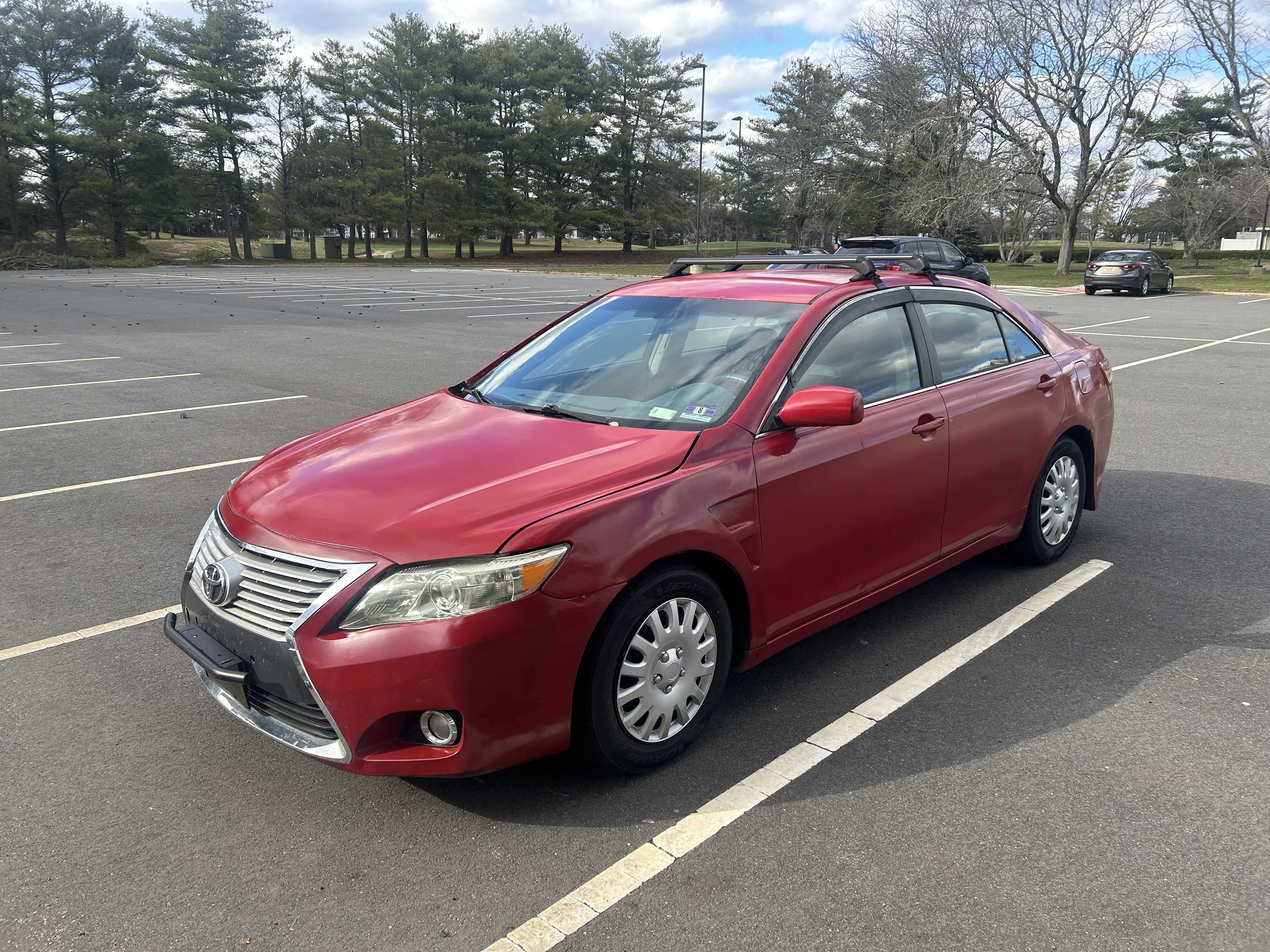 Used 2010 Toyota Camry FWD image 2