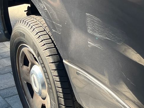 Used 2005 Ford F150 XLT image 8