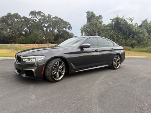 Used 2020 BMW M550i xDrive w/ Dynamic Handling Package AWD/4WD image 8