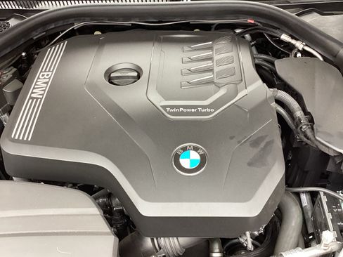 Used 2024 BMW Z4 sDrive30i w/ Convenience Package RWD image 6