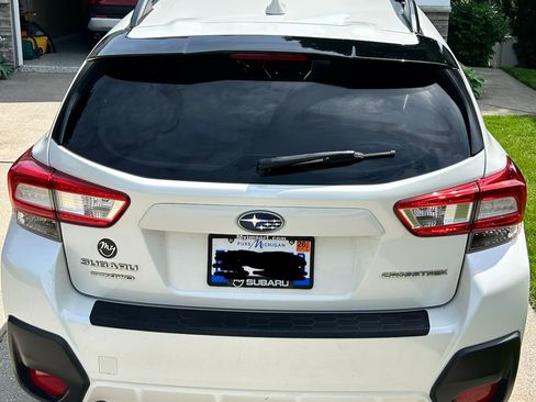 Used 2019 Subaru Crosstrek 2.0i Premium w/ Popular Package #3 AWD/4WD image 5