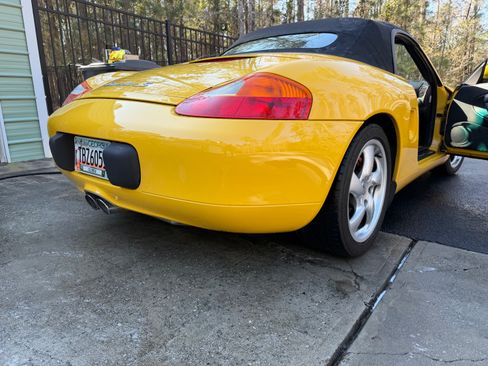 Used 2001 Porsche Boxster S image 17