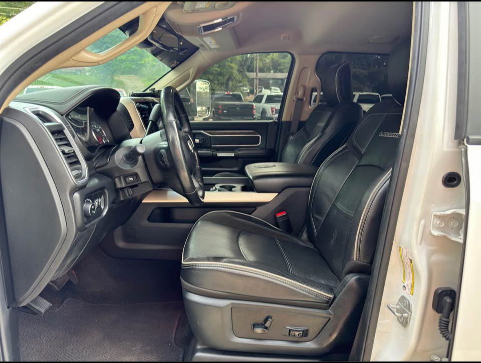 Used 2019 RAM 3500 Laramie AWD/4WD image 6