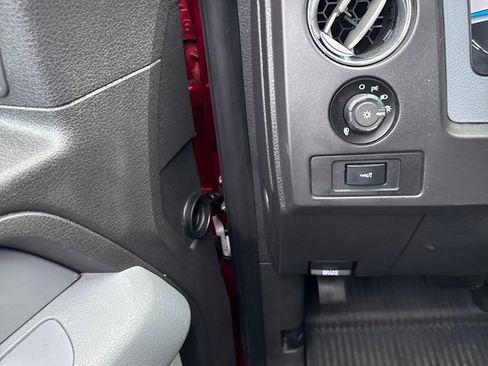 Used 2014 Ford F150 XLT w/ Equipment Group 302A Luxury image 26