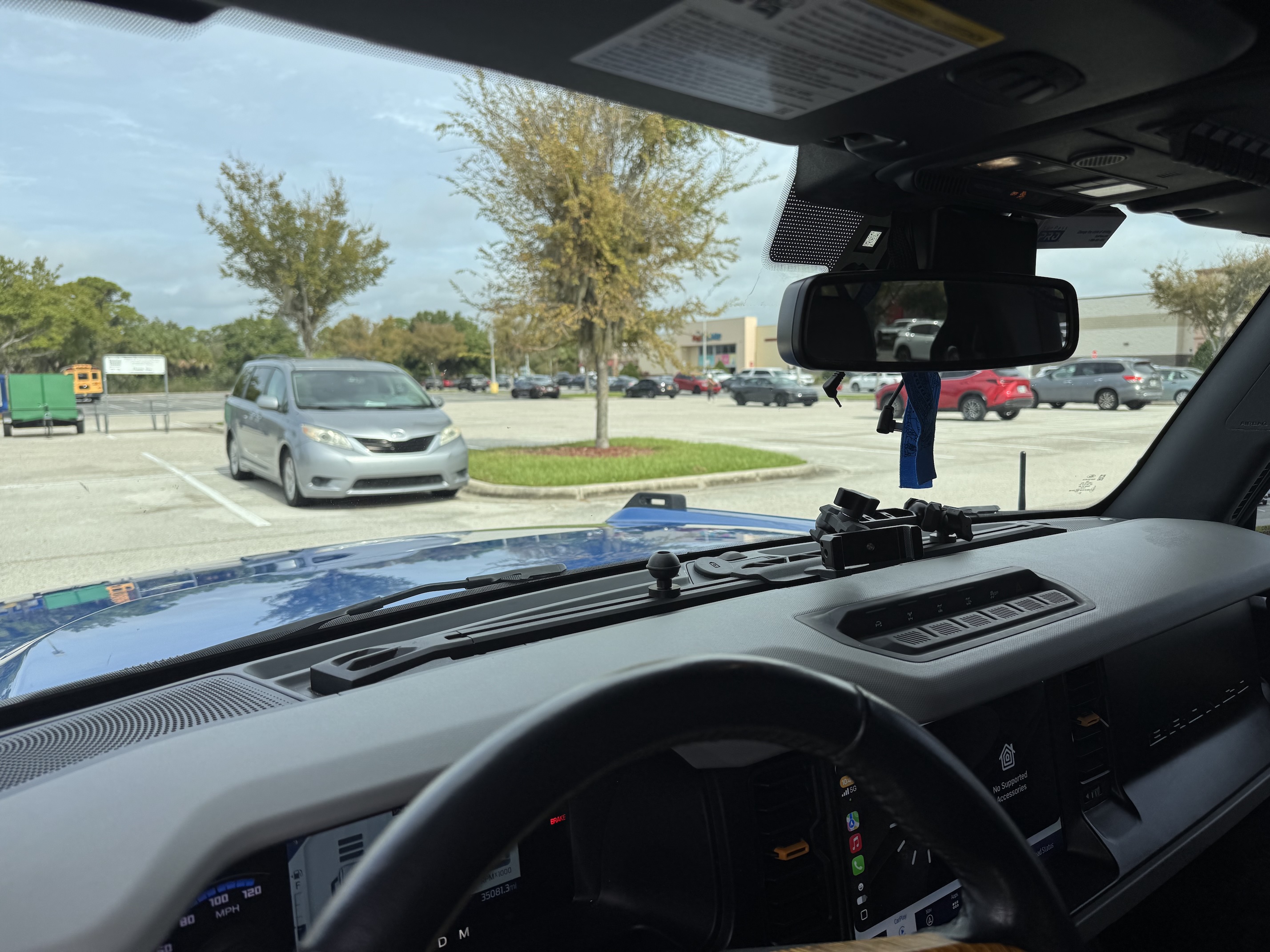 Used 2023 Ford Bronco Badlands AWD/4WD image 8