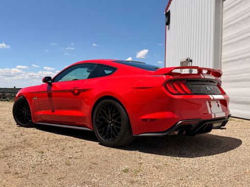Used 2020 Ford Mustang GT Premium w/ GT Performance Package RWD image 1