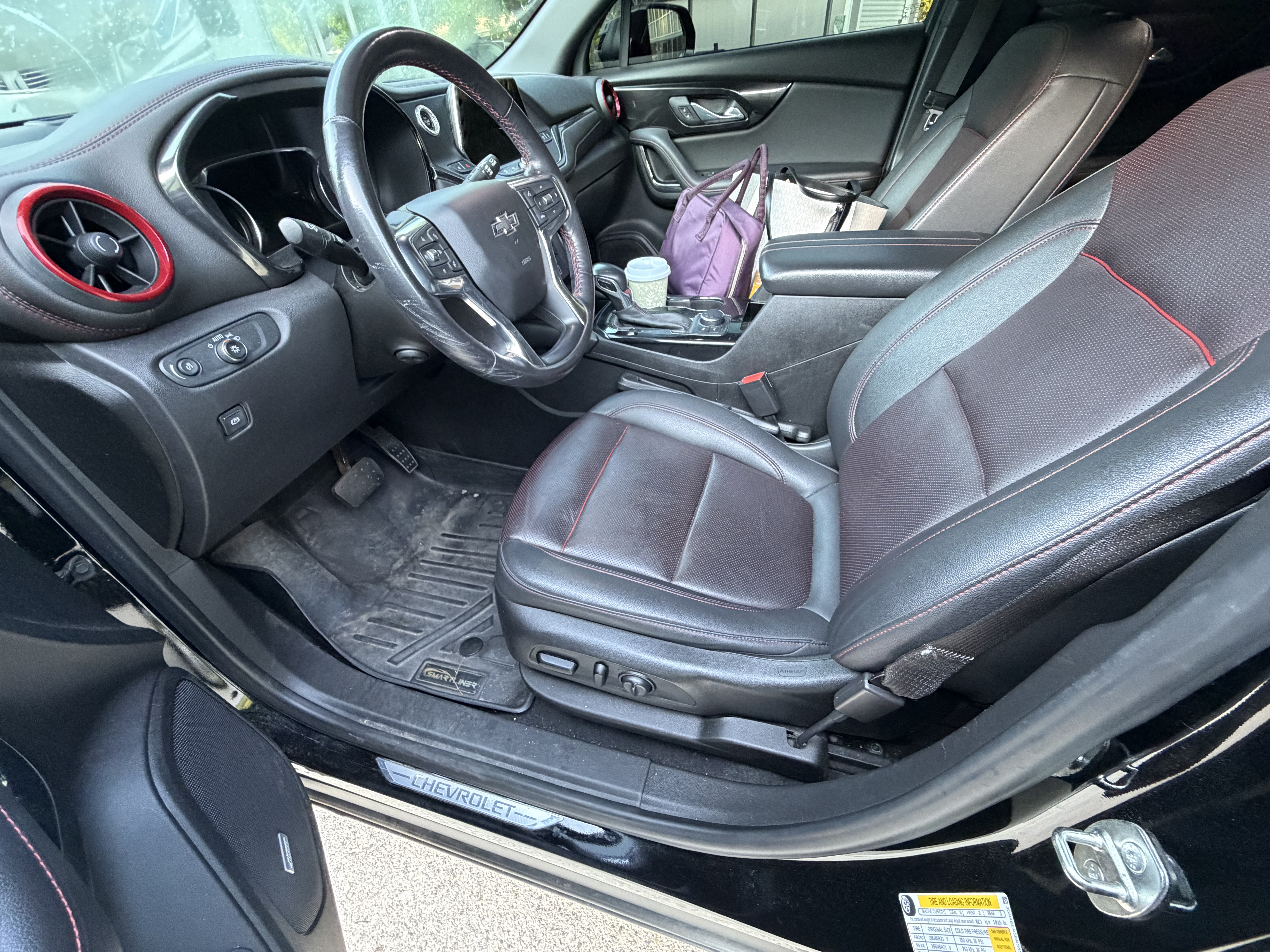 Used 2021 Chevrolet Blazer RS w/ Enhanced Convenience Package FWD image 12
