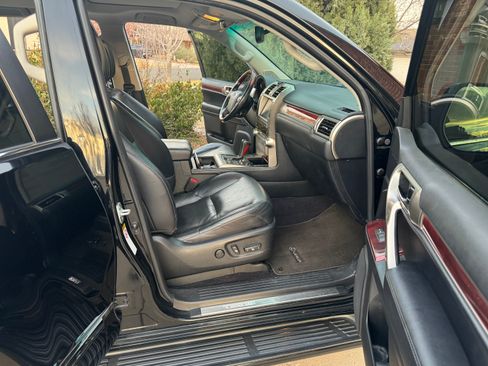 Used 2013 Lexus GX 460 Premium image 20