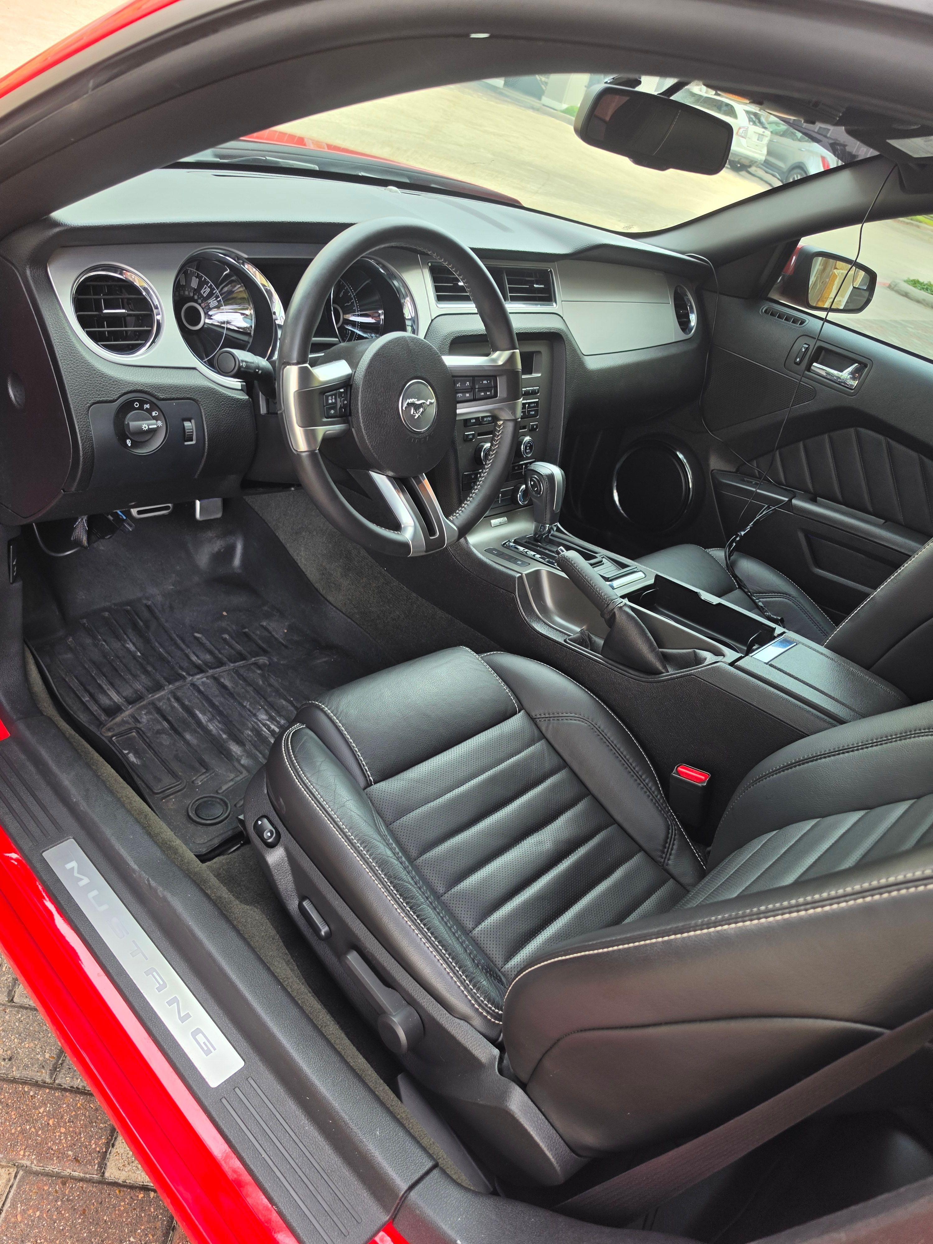 Used 2014 Ford Mustang Premium w/ Equipment Group 202A RWD image 15
