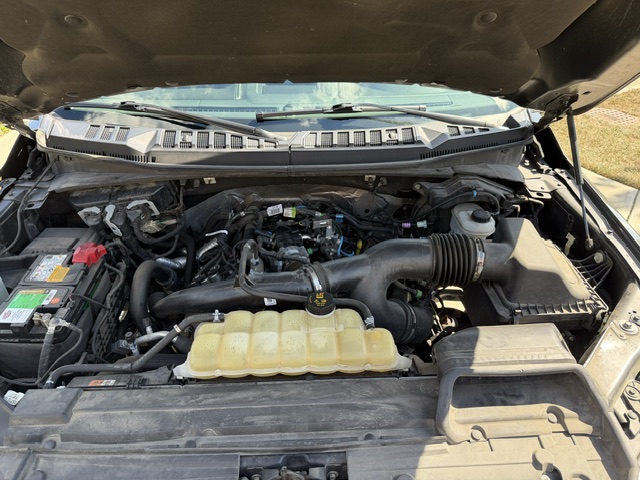 Used 2019 Ford F150 Lariat AWD/4WD image 8