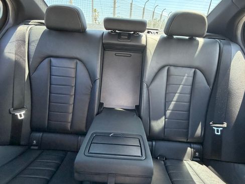 Used 2019 BMW 330i Sedan w/ M Sport Package RWD image 30