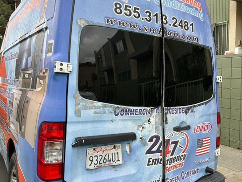 Used 2013 Nissan NV 2500 SV w/ Side Curtain Airbag Pkg image 9