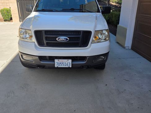 Used 2005 Ford F150 FX4 image 1