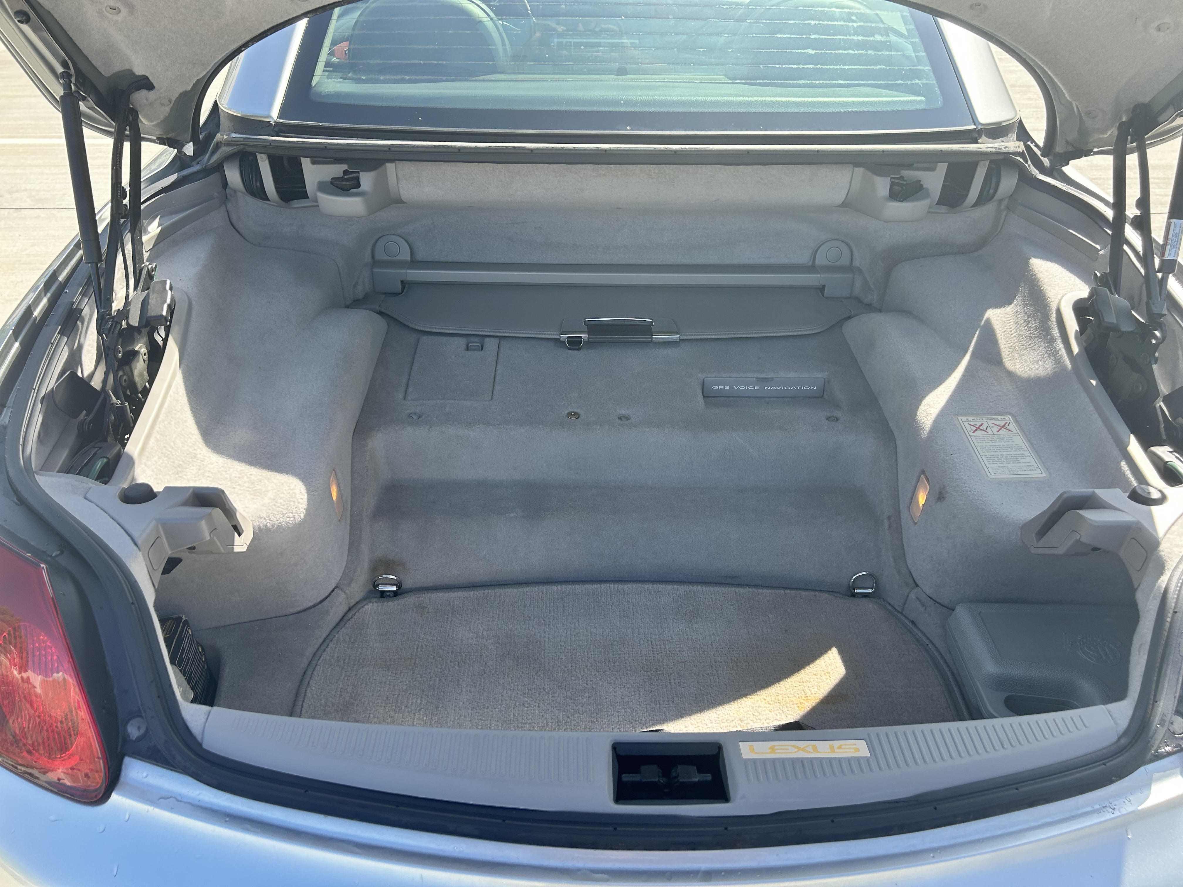 Used 2002 Lexus SC 430 Convertible RWD image 22