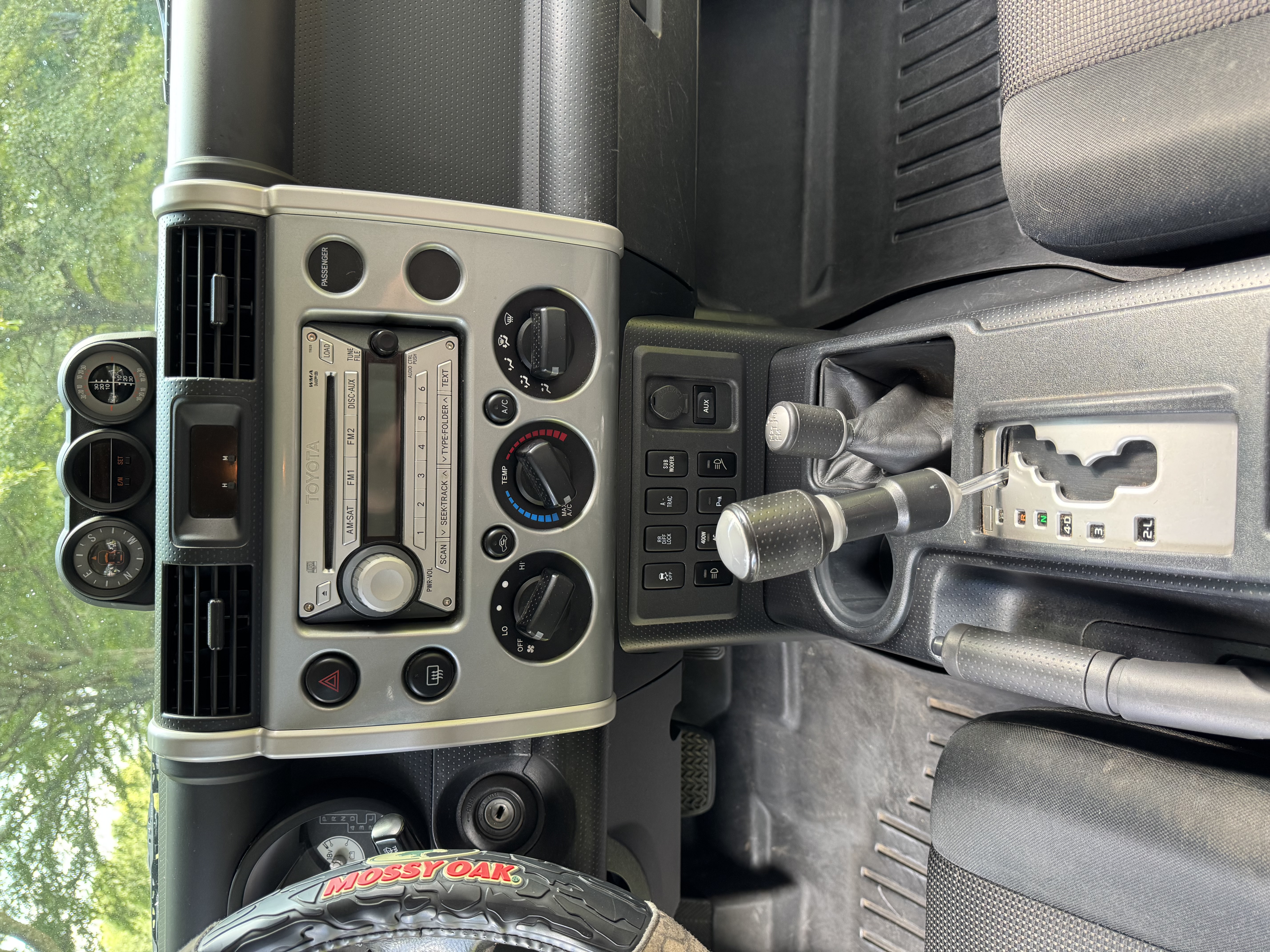 Used 2010 Toyota FJ Cruiser 4WD w/ Upgrade Pkg 2 image 9
