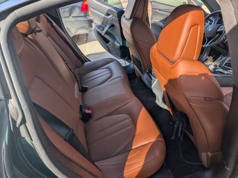 Used 2021 Maserati Ghibli S GranSport image 5