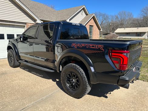 Used 2024 Ford F150 Raptor image 11